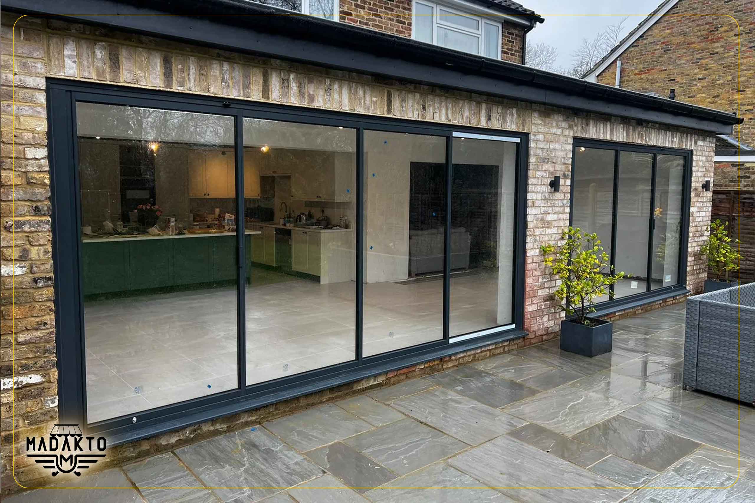 پنجره-برقی-اسلایدی-ماداکتو-سایه-2 پنجره برقی اسلایدی-ماداکتو سایه-2