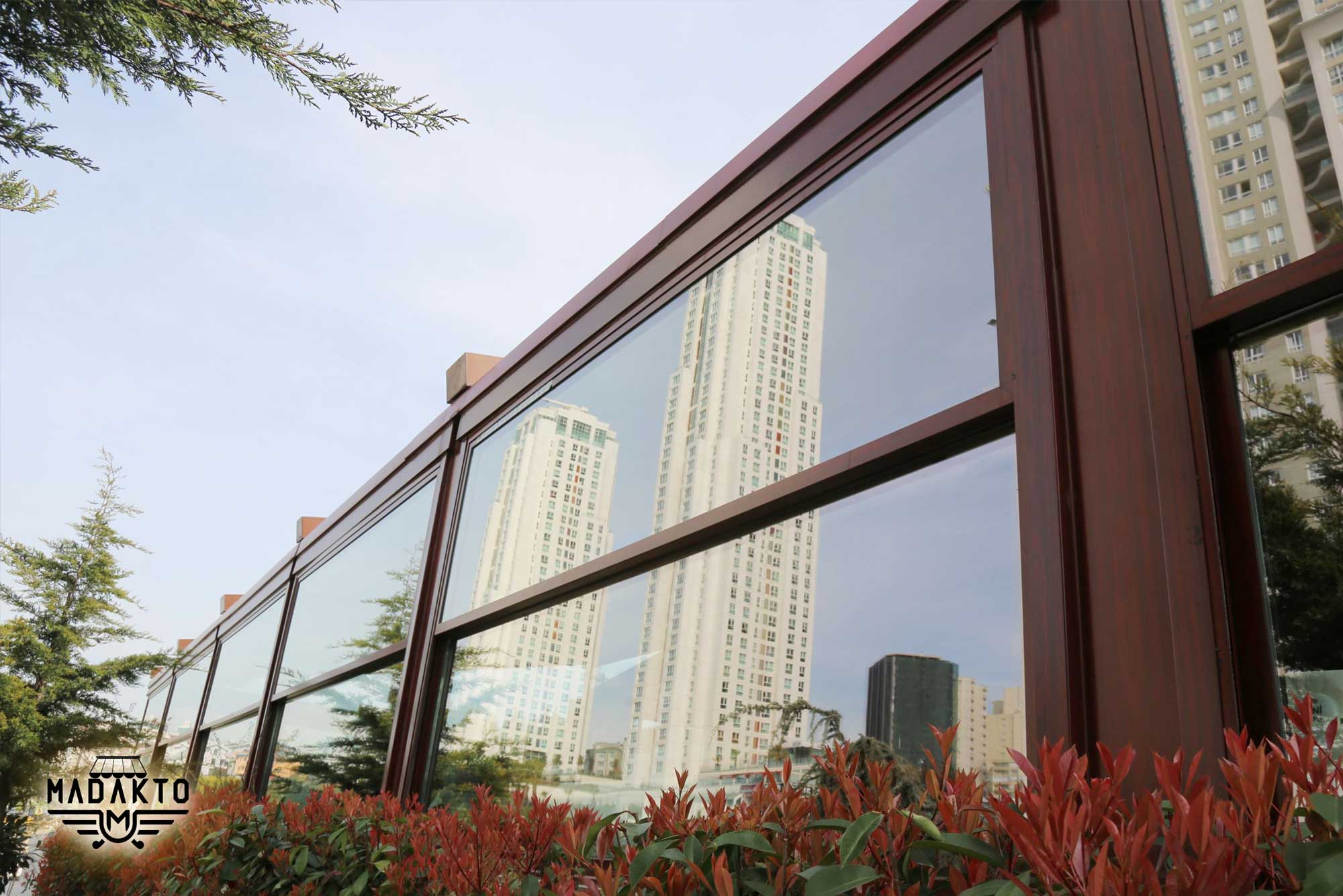 پنجره برقی-ماداکتو سایه-ویژگی های پنجره برقی