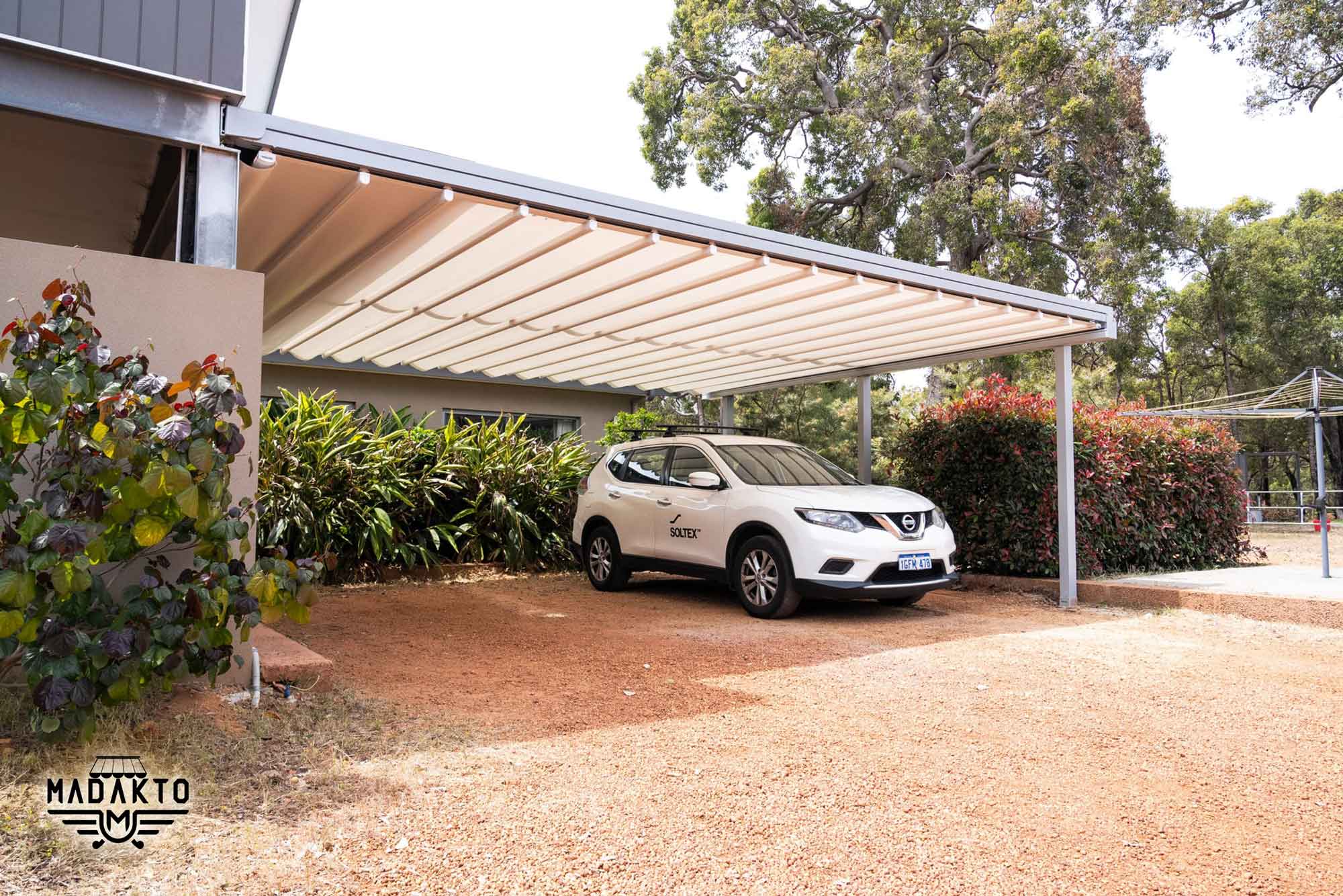 سقف برقی پارکینگ-ماداکتو سایه